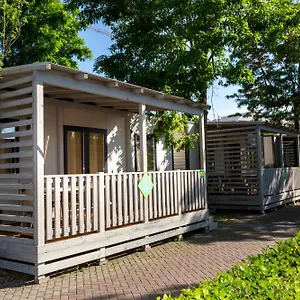 2* Üdülőpark Hu Camping In Town
