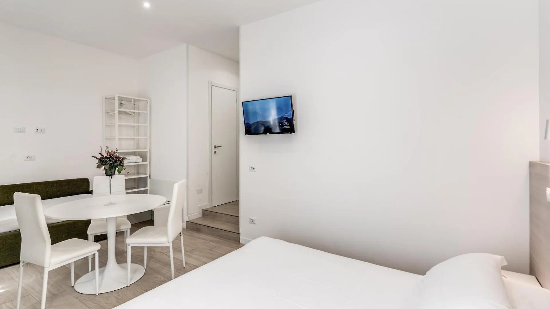 A Touch Of Rome Guesthouse